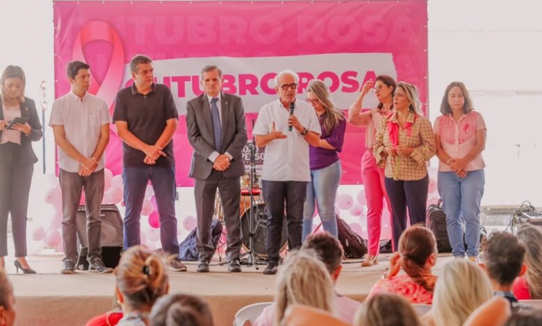 Em João Pessoa: Servidoras têm manhã de atividades e prefeito sanciona Lei que veta contratação de condenados pela Maria da Penha cicero 2 780x470 - Em João Pessoa: Servidoras têm manhã de atividades e prefeito sanciona Lei que veta contratação de condenados pela Maria da Penha