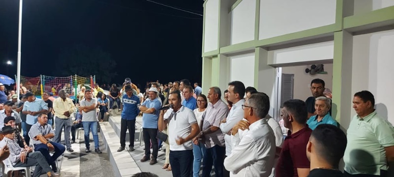 Triunfo: Prefeito Espedito Filho entrega praça e assegura mais ações para Comunidade do Jenipapeiro 5T 1 - Triunfo: Prefeito Espedito Filho entrega praça e assegura mais ações para Comunidade do Jenipapeiro