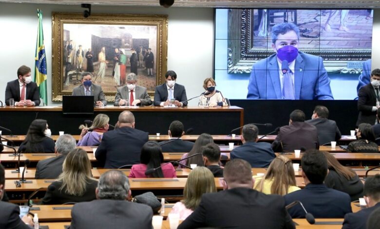 Em Brasília: Bancada federal da Paraíba discute hoje as prioridades de investimentos para 2023 efraim 780x470 - Em Brasília: Bancada federal da Paraíba discute hoje as prioridades de investimentos para 2023