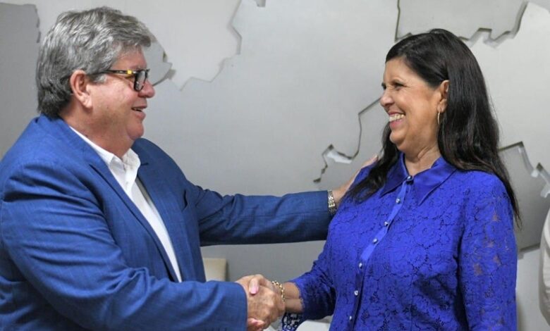 João Azevêdo tira licença e a vice-governadora Lígia Feliciano assume interinamente o cargo ligia 780x470 - João Azevêdo tira licença e a vice-governadora Lígia Feliciano assume interinamente o cargo