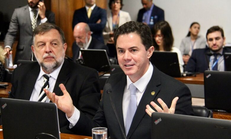 vene 3 780x470 - Com relatório favorável, Projeto de Veneziano que beneficia estudantes que usam o Fies será votado nesta terça no Senado