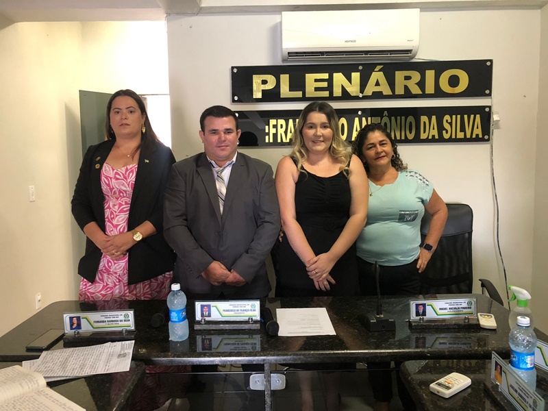 Biênio 2023-2024: Jakeline Roberta toma posse como presidenta da Câmara de Venha-Ver vv1 - Biênio 2023-2024: Jakeline Roberta toma posse como presidenta da Câmara de Venha-Ver