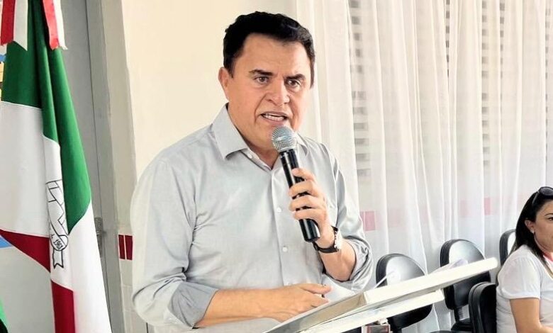 Wilson Santiago saúda nova diretora do Hospital Regional de Cajazeiras e destaca competência para o cargo IMG 20230204 WA0604 780x470 - Wilson Santiago saúda nova diretora do Hospital Regional de Cajazeiras e destaca competência para o cargo