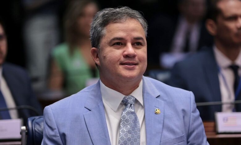 efraim 3 780x470 - Senador Efraim apoia frente parlamentar em defesa da vida: "Dignidade desde a sua concepção"