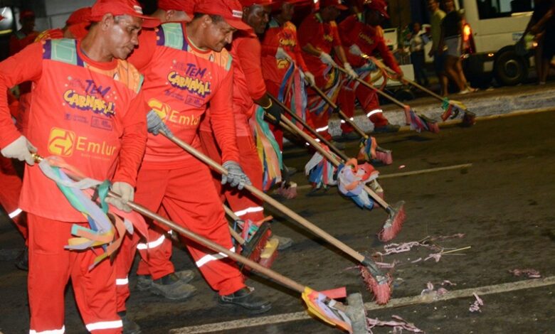 limpeza 780x470 - João Pessoa : Bloco da Limpeza recolhe 17 toneladas de resíduos no desfile das Muriçocas do Miramar