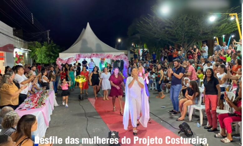 Em Aparecida : Parceria entre prefeitura e sindicato dos trabalhadores realizam evento ''Costureiras do Canto – Alinhavando o Futuro'' 2AP 780x470 - Em Aparecida : Parceria entre prefeitura e sindicato dos trabalhadores realizam evento ''Costureiras do Canto – Alinhavando o Futuro''