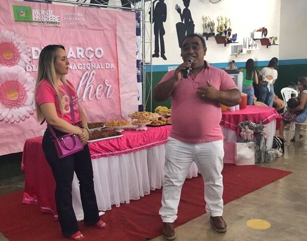 No dia das Mulheres, Prefeito Marcos Eron anuncia pagamento dos servidores, referente ao mês de março em Monte Horebe MARCOS 600x470 - No dia das Mulheres, Prefeito Marcos Eron anuncia pagamento dos servidores, referente ao mês de março em Monte Horebe