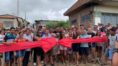 naza 390x220 - Prefeito Marcelo Vale entrega pavimentação no bairro Nilton César em Nazarezinho.