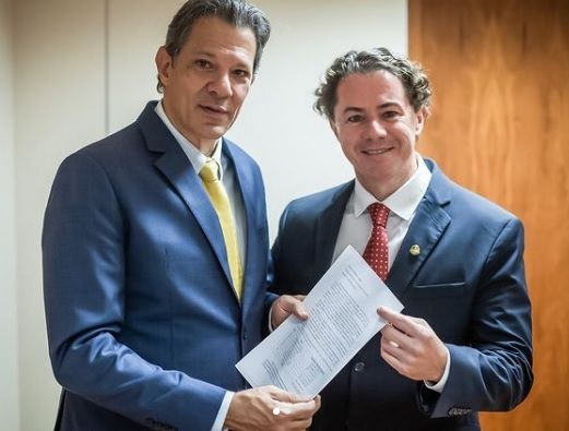 Veneziano apresenta ao Ministro Fernando Haddad pleitos para investimentos de R$ 80 milhões em mobilidade urbana para Campina Grande vene - Veneziano apresenta ao Ministro Fernando Haddad pleitos para investimentos de R$ 80 milhões em mobilidade urbana para Campina Grande