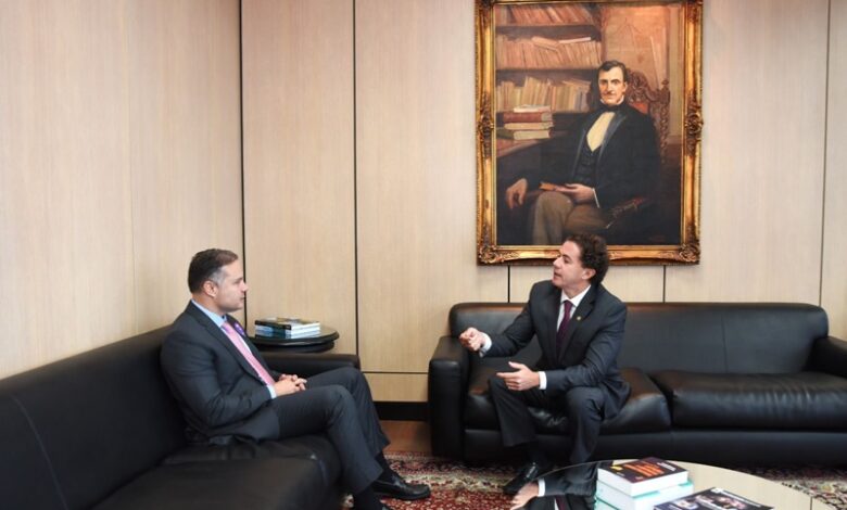 Em audiência com o Ministro dos Transportes, Veneziano busca soluções para a triplicação da BR 230 entre Cabedelo e Oitizeiro vene1 780x470 - Em audiência com o Ministro dos Transportes, Veneziano busca soluções para a triplicação da BR 230 entre Cabedelo e Oitizeiro
