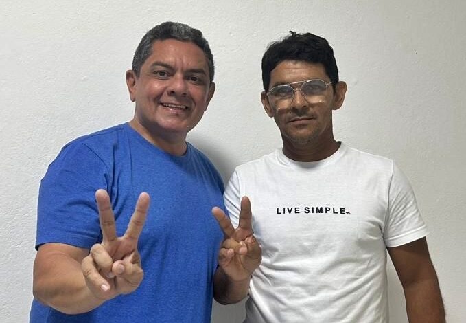 Rinaldo 679x470 - Joca Claudino: Prefeito Rinaldo Cipriano recebe adesão de ex-vereador