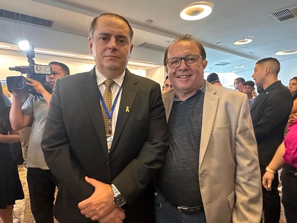 Em João Pessoa: Ceninha Lucena participa ao lado do governador João Azevêdo e de secretários estaduais da abertura do Maio Amarelo ceninha - Em João Pessoa: Ceninha Lucena participa ao lado do governador João Azevêdo e de secretários estaduais da abertura do Maio Amarelo