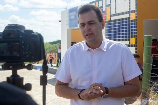 ESPEDITO - Prefeito Espedito Filho realiza visitas em obras na zona rural de Triunfo