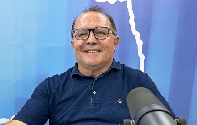 Prefeito Ceninha Lucena anuncia pagamento de salário referente a junho dos servidores de Bonito de Santa Fé ceninha - Prefeito Ceninha Lucena anuncia pagamento de salário referente a junho dos servidores de Bonito de Santa Fé