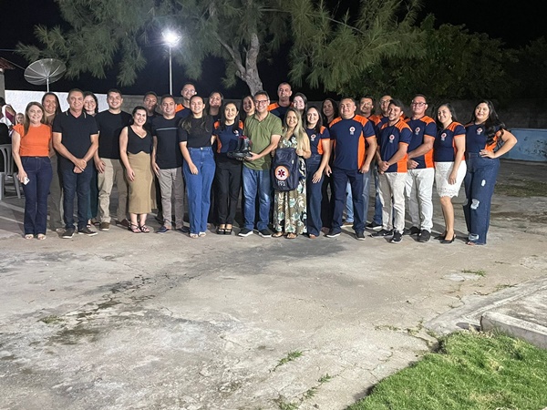 joaocleber - Em Santa Helena: Prefeito João Cléber presenteia equipe do SAMU com novos kits de uniformes no aniversário de 4 anos da base regional