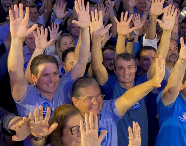 Romero participa de evento do Republicanos em Campina Grande e reforça: “Certeza que vou marchar junto” romero 600x470 - Romero participa de evento do Republicanos em Campina Grande e reforça: “Certeza que vou marchar junto”