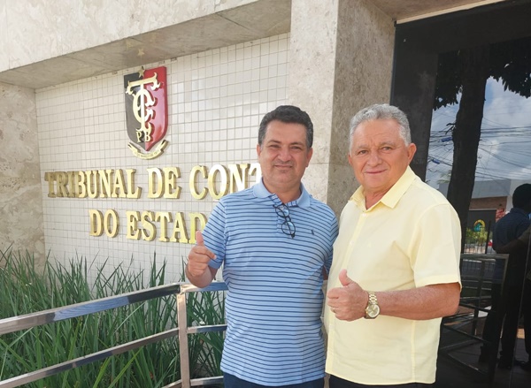 FICHA LIMPA: TCE acata recurso de Luiz Claudino e prefeito de São João do Rio do Peixe segue 100% elegível para 2024 Luizc - FICHA LIMPA: TCE acata recurso de Luiz Claudino e prefeito de São João do Rio do Peixe segue 100% elegível para 2024