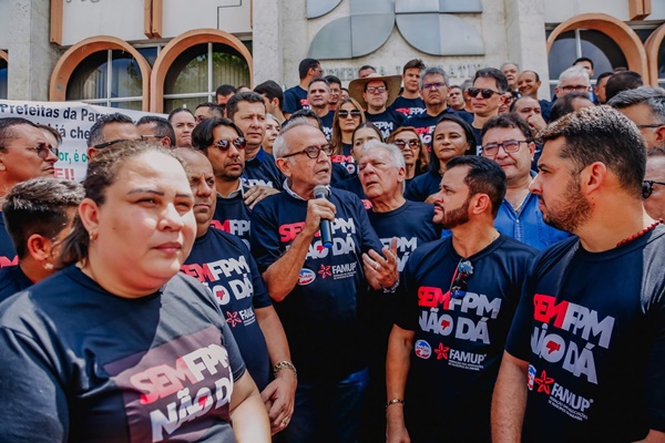 Prefeito de João Pessoa, Cícero Lucena defende revisão do FPM e diz que todos os municípios estão sendo impactados com a queda dos repasses cicero 3 - Prefeito de João Pessoa, Cícero Lucena defende revisão do FPM e diz que todos os municípios estão sendo impactados com a queda dos repasses