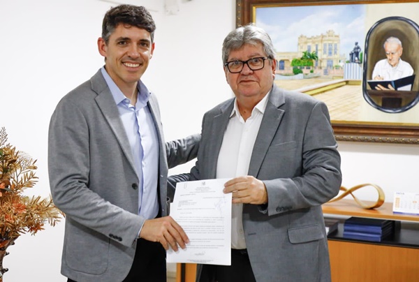 Governador João Azevêdo recebe deputado Tovar Correia Lima em audiência tovar - Governador João Azevêdo recebe deputado Tovar Correia Lima em audiência