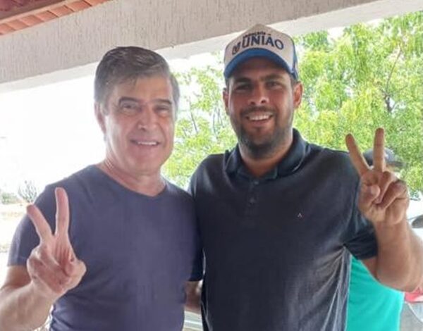 Em Sousa: Através de reinvindicação de Victor Rabelo, deputado Wellington Roberto destina R$ 800 mil para abastecimento de água no Assentamento Imaculada victor 600x470 - Em Sousa: Através de reinvindicação de Victor Rabelo, deputado Wellington Roberto destina R$ 800 mil para abastecimento de água no Assentamento Imaculada