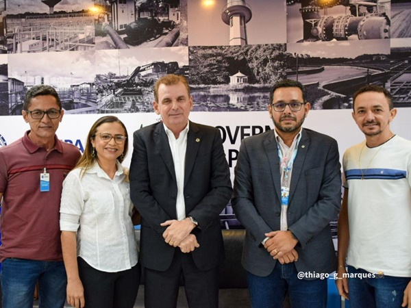 Em João Pessoa: Prefeita de São Domingos cumpre agenda administrativa ao lado do deputado Chico Mendes com Presidente da CAGEPA em busca de novos pleitos chico 1 - Em João Pessoa: Prefeita de São Domingos cumpre agenda administrativa ao lado do deputado Chico Mendes com Presidente da CAGEPA em busca de novos pleitos
