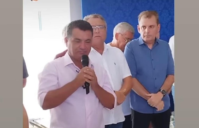 Ao lado de Luiz Claudino, Chico Mendes participa de inaugurações e festa em São João do Rio do Peixe alusivas à independência do município luiz c e chico - Ao lado de Luiz Claudino, Chico Mendes participa de inaugurações e festa em São João do Rio do Peixe alusivas à independência do município