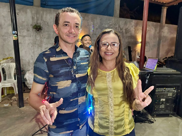 FAKE NEWS: Prefeita de São Domingos, Adeilza Soares, desmente informação sobre renúncia de cargo ‘’São fofocas, desespero da oposição’’ adeilza - FAKE NEWS: Prefeita de São Domingos, Adeilza Soares, desmente informação sobre renúncia de cargo ‘’São fofocas, desespero da oposição’’