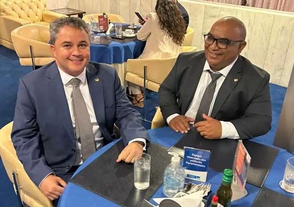 Emenda de Efraim Filho investe no atendimento da Rede do Sistema Único de Assistência Social da PB efraim - Emenda de Efraim Filho investe no atendimento da Rede do Sistema Único de Assistência Social da PB