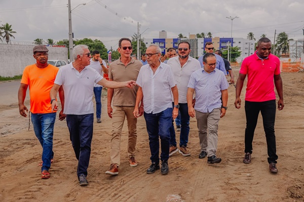 Em João Pessoa: Cícero Lucena inspeciona obras do projeto Orla Sul e projeta impacto para mobilidade urbana e fortalecimento do Turismo da Capital jp 5 - Em João Pessoa: Cícero Lucena inspeciona obras do projeto Orla Sul e projeta impacto para mobilidade urbana e fortalecimento do Turismo da Capital
