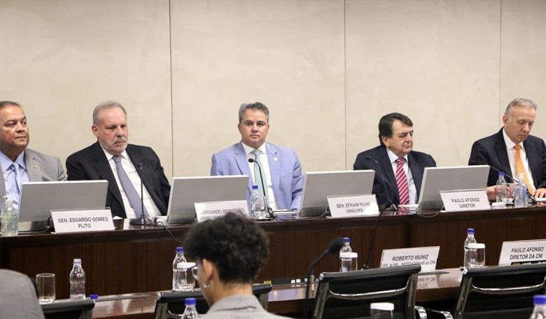 Em Brasília: “Fortalecer a indústria implica em gerar novos empregos”, diz Efraim em seminário RedIndústria 2024 efraim 780x456 - Em Brasília: “Fortalecer a indústria implica em gerar novos empregos”, diz Efraim em seminário RedIndústria 2024