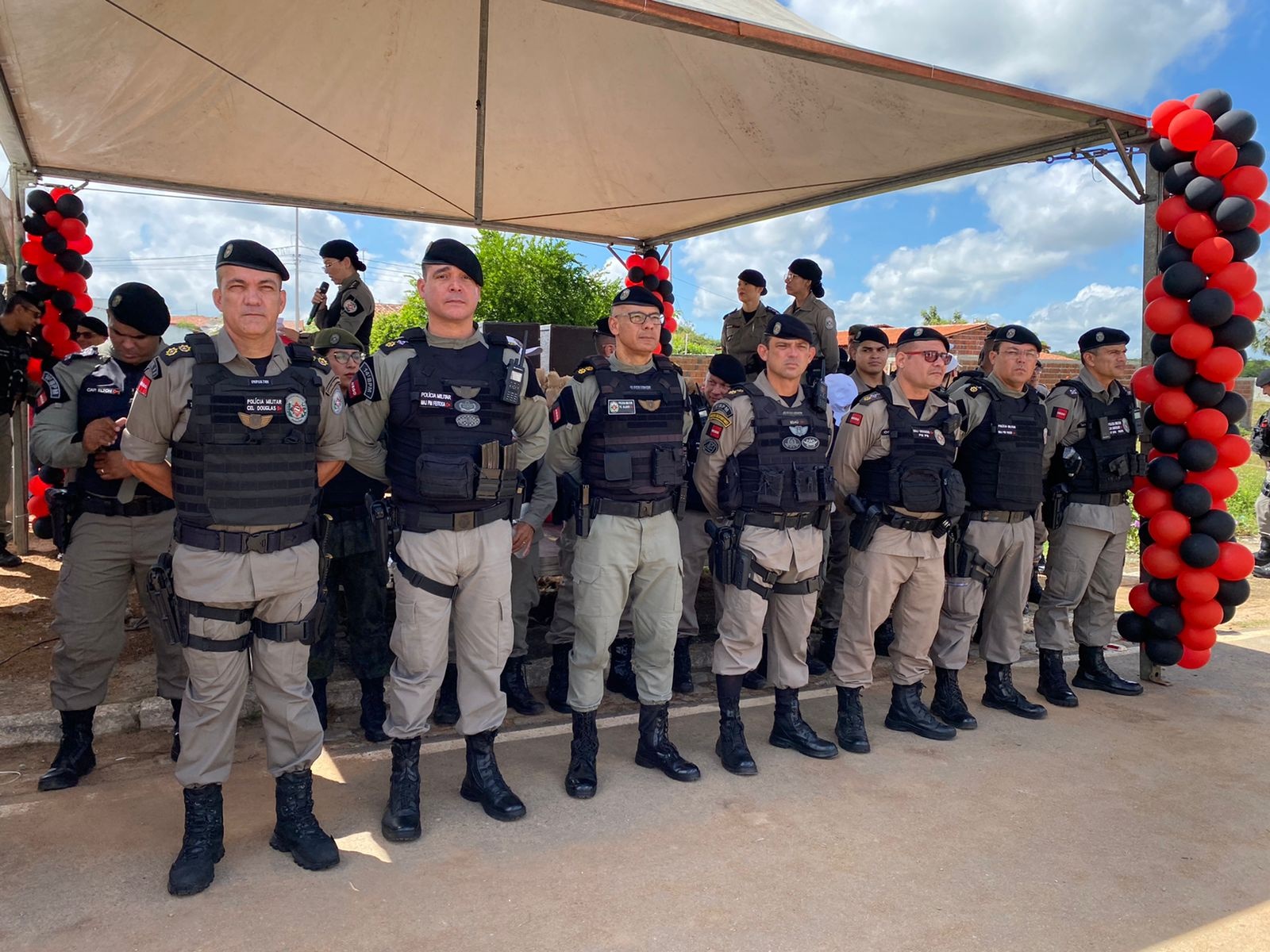 Segurança pública: Prefeito João Neto recebe comenda e 2ª Companhia da Polícia militar é instalada em Aparecida APARECIDA2 - Segurança pública: Prefeito João Neto recebe comenda e 2ª Companhia da Polícia militar é instalada em Aparecida