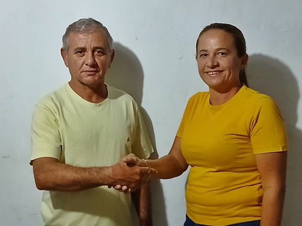 Em São Domingos: Nen de Nô desiste e anuncia apoio à reeleição da vereadora Galega da Carnaúba galega - Em São Domingos: Nen de Nô desiste e anuncia apoio à reeleição da vereadora Galega da Carnaúba