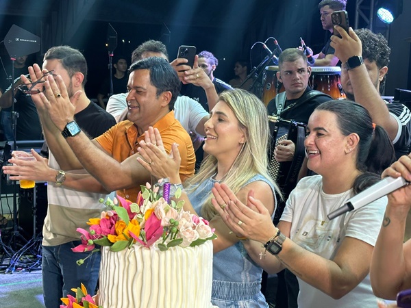 Prefeita eleita Laís Raquel e vice Veluma realizam “Festa da Vitória” e reforçam compromisso com Poço José de Moura R1 - Prefeita eleita Laís Raquel e vice Veluma realizam “Festa da Vitória” e reforçam compromisso com Poço José de Moura