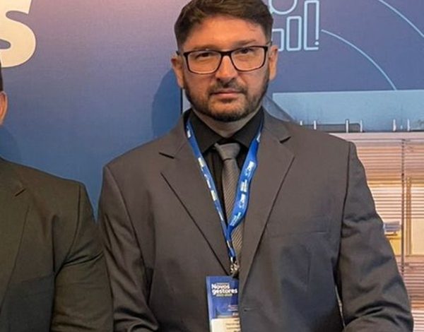 Prefeito eleito de Carrapateira, Iarley Pereira, participa do Seminário Novos Gestores em Brasília 1c 600x470 - Prefeito eleito de Carrapateira, Iarley Pereira, participa do Seminário Novos Gestores em Brasília