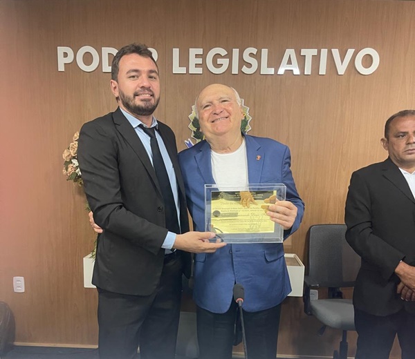Nominando Diniz é homenageado com título de cidadão pela Câmara Municipal de Bom Jesus bj - Nominando Diniz é homenageado com título de cidadão pela Câmara Municipal de Bom Jesus