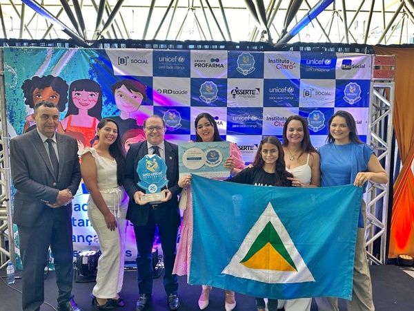 Bonito de Santa Fé recebe Selo UNICEF em solenidade realizada na capital João Pessoa; Prefeito Ceninha comemora bonito1 - Bonito de Santa Fé recebe Selo UNICEF em solenidade realizada na capital João Pessoa; Prefeito Ceninha comemora