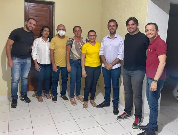 sd - Com articulação da prefeita Adeilza, grupo de situação define candidatos à presidência da Câmara Municipal de São Domingos para os próximos dois biênios; VEJA