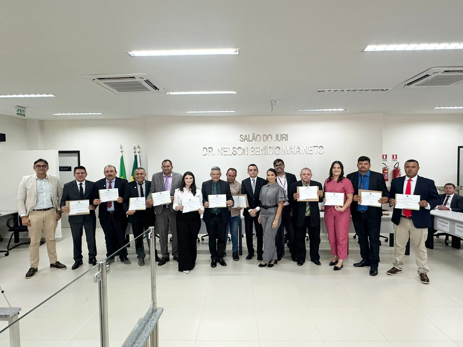 Prefeito eleito de Marcelino Veira, Dibed, vice-prefeita e vereadores são diplomados MV2 - Prefeito eleito de Marcelino Veira, Dibed, vice-prefeita e vereadores são diplomados