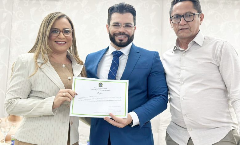 Prefeita reeleita de São Domingos, Adeilza Soares, vice eleito, Leonardo e vereadores são diplomados SD1 780x470 - Prefeita reeleita de São Domingos, Adeilza Soares, vice eleito, Leonardo e vereadores são diplomados