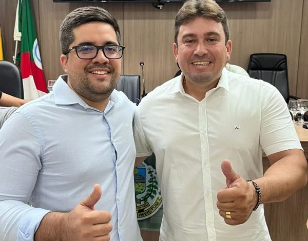 Advogado Heitor de Sousa é anunciado como chefe de gabinete no futuro governo de Hélder Carvalho para 2025 em Sousa heitor 600x470 - Advogado Heitor de Sousa é anunciado como chefe de gabinete no futuro governo de Hélder Carvalho para 2025 em Sousa