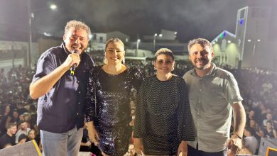 naza1 390x220 - Nazarezinho celebra 63 anos de emancipação política com o maior público da história com os shows de Anísio Jr., Taty Girl e Litto Lins