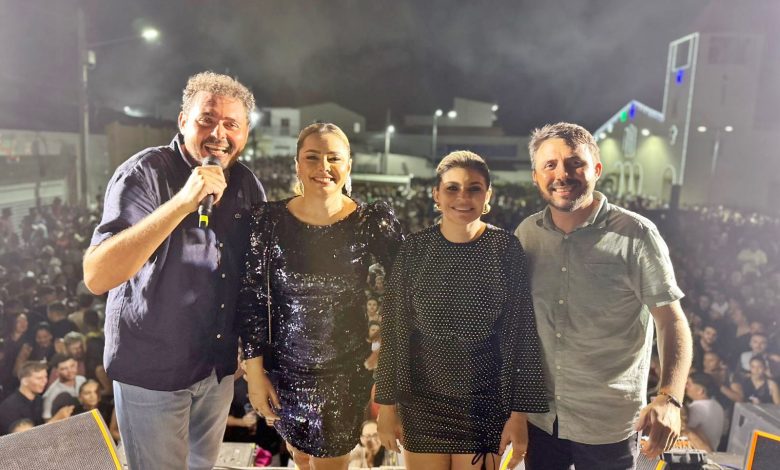 Nazarezinho celebra 63 anos de emancipação política com o maior público da história com os shows de Anísio Jr., Taty Girl e Litto Lins naza1 780x470 - Nazarezinho celebra 63 anos de emancipação política com o maior público da história com os shows de Anísio Jr., Taty Girl e Litto Lins