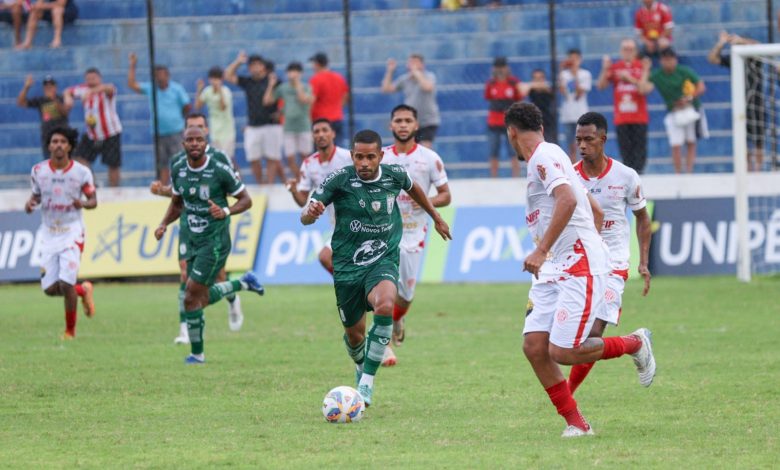00sousaec 780x470 - Sousa vira sobre o Esporte de Patos e fica colado na liderança do Paraibano