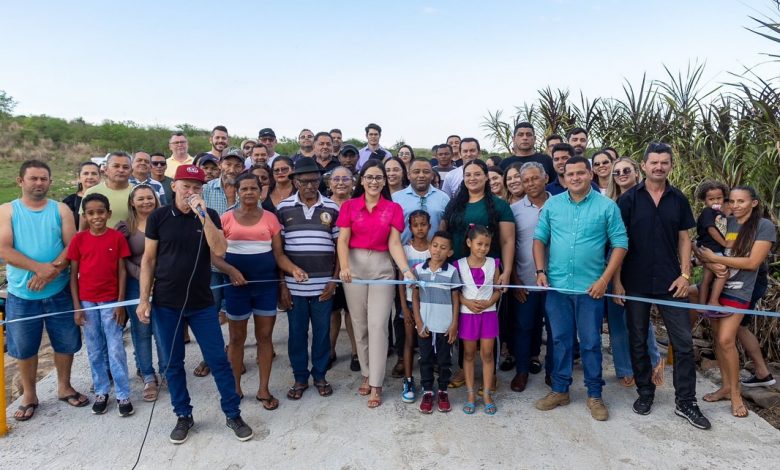 Em Monte Horebe : Prefeita Milena Nogueira inaugura primeira Passagem Molhada de sua gestão no Sítio Ribeiro Snapinst.app 474800305 18484338391021212 4930636938599787284 n 1080 780x470 - Em Monte Horebe : Prefeita Milena Nogueira inaugura primeira Passagem Molhada de sua gestão no Sítio Ribeiro