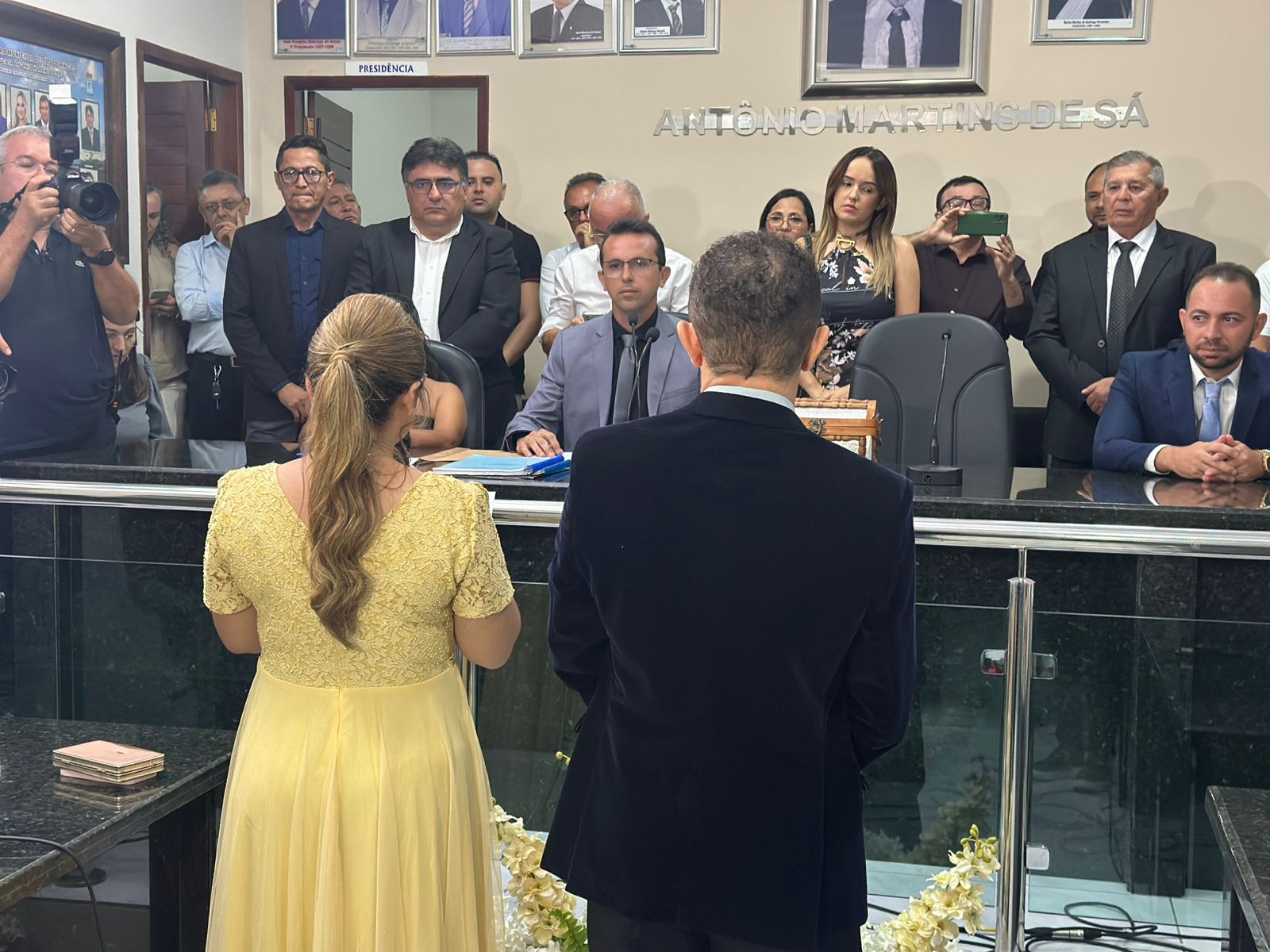 Adeilza Soares toma posse para seu terceiro mandato como prefeita de São Domingos adeilza posse10 - Adeilza Soares toma posse para seu terceiro mandato como prefeita de São Domingos