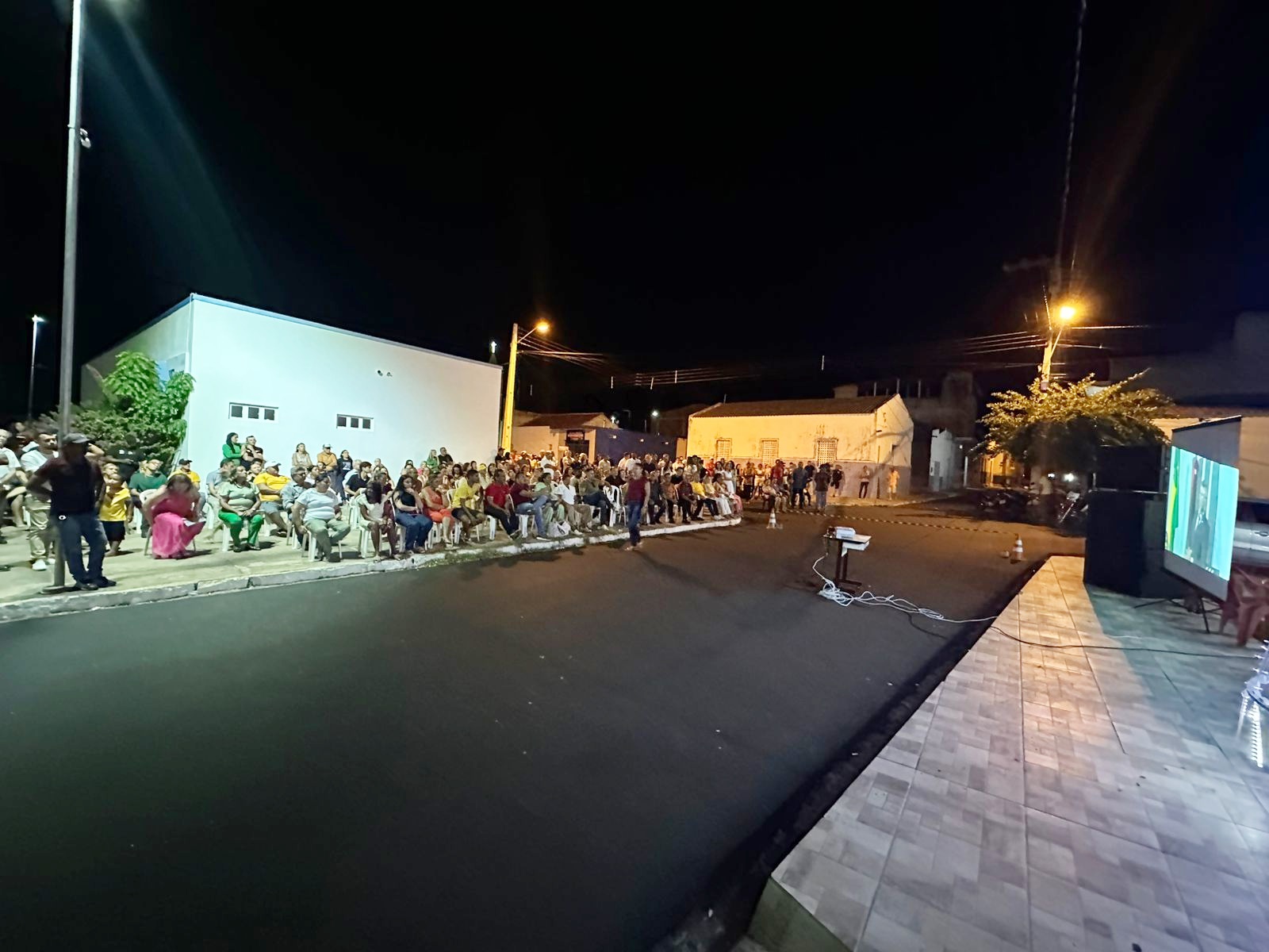 Adeilza Soares toma posse para seu terceiro mandato como prefeita de São Domingos adeilza posse4 - Adeilza Soares toma posse para seu terceiro mandato como prefeita de São Domingos