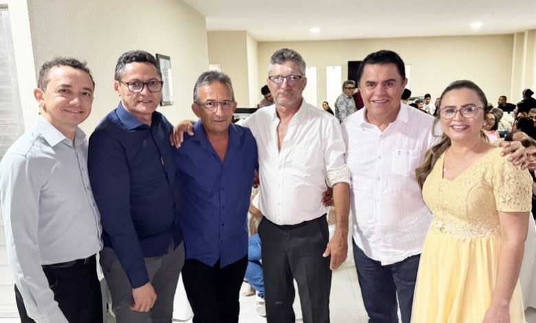 Após ser empossado Vereador Valdy Queiroga rompe com oposição e oficializa apoio à prefeita Adeilza em São Domingos valdy 780x470 - Após ser empossado Vereador Valdy Queiroga rompe com oposição e oficializa apoio à prefeita Adeilza em São Domingos