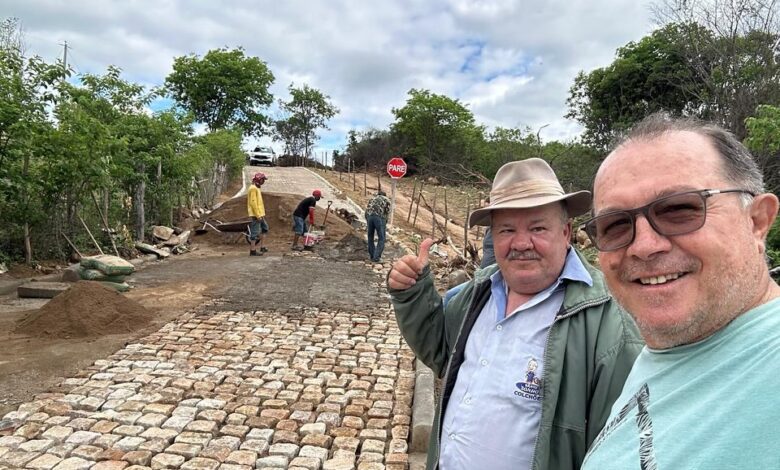 cn 780x470 - Prefeito Ceninha Lucena acompanha pavimentação de obra na zona rural de Bonito de Santa Fé