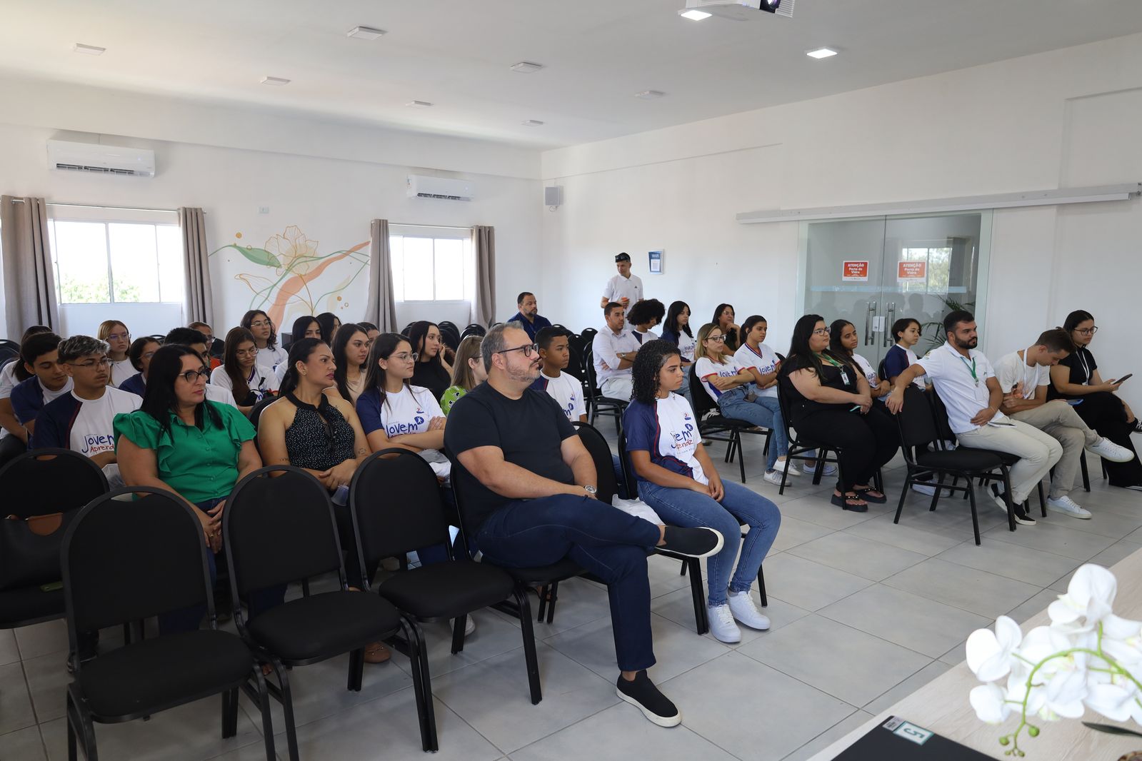 g2 - Prefeitura de Belo Jardim firma parceria com a Rede Salesiana Escola Dom Bosco e anuncia Programa Jovem Aprendiz