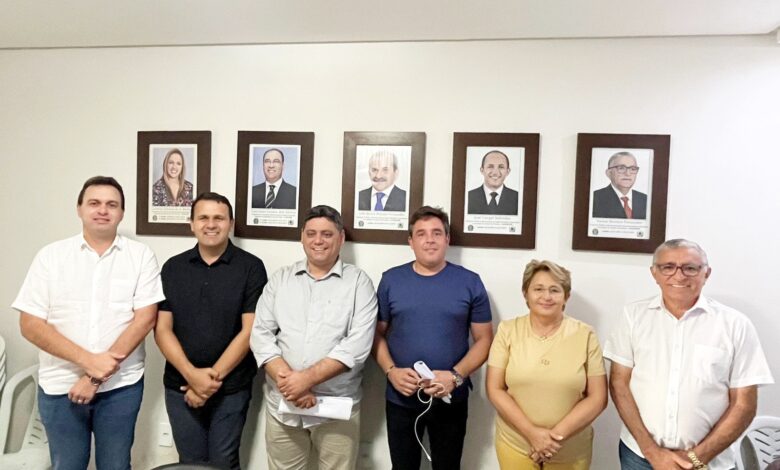 prefeito 780x470 - Prefeito de São José da Lagoa Tapada, Neto de Coraci, é eleito vice-presidente do Consórcio Público Intermunicipal de Desenvolvimento Sustentável e Inovação do Estado da Paraíba (CONDESPB)